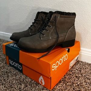 Sports Women’s 7M Leslie Grey Water Resistant Ankle Booties